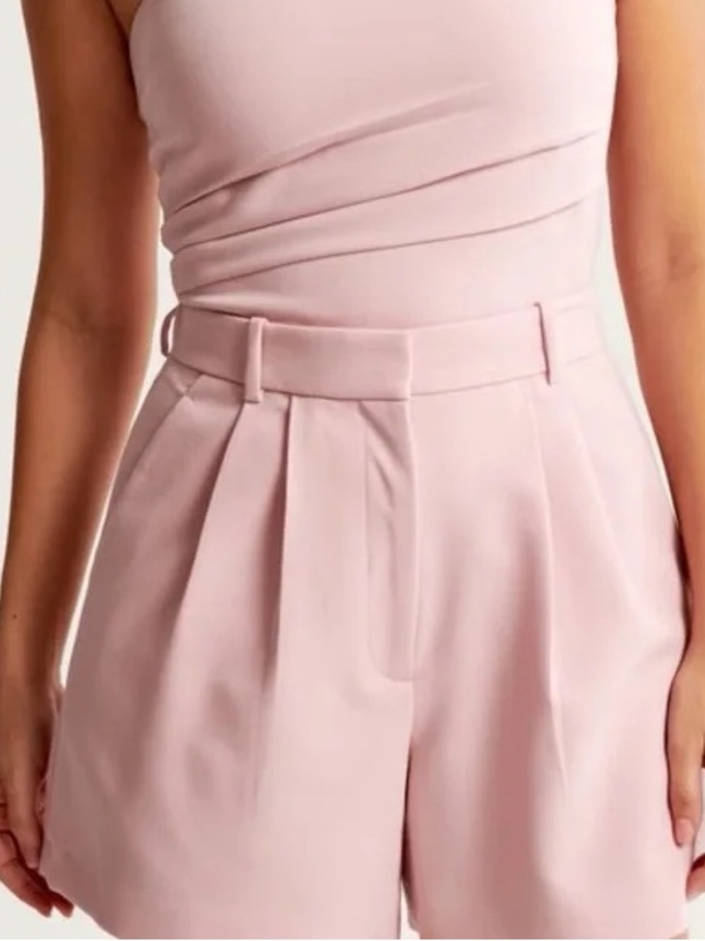 Curve Love A&F Sloane Tailored Shorts — Light Pink